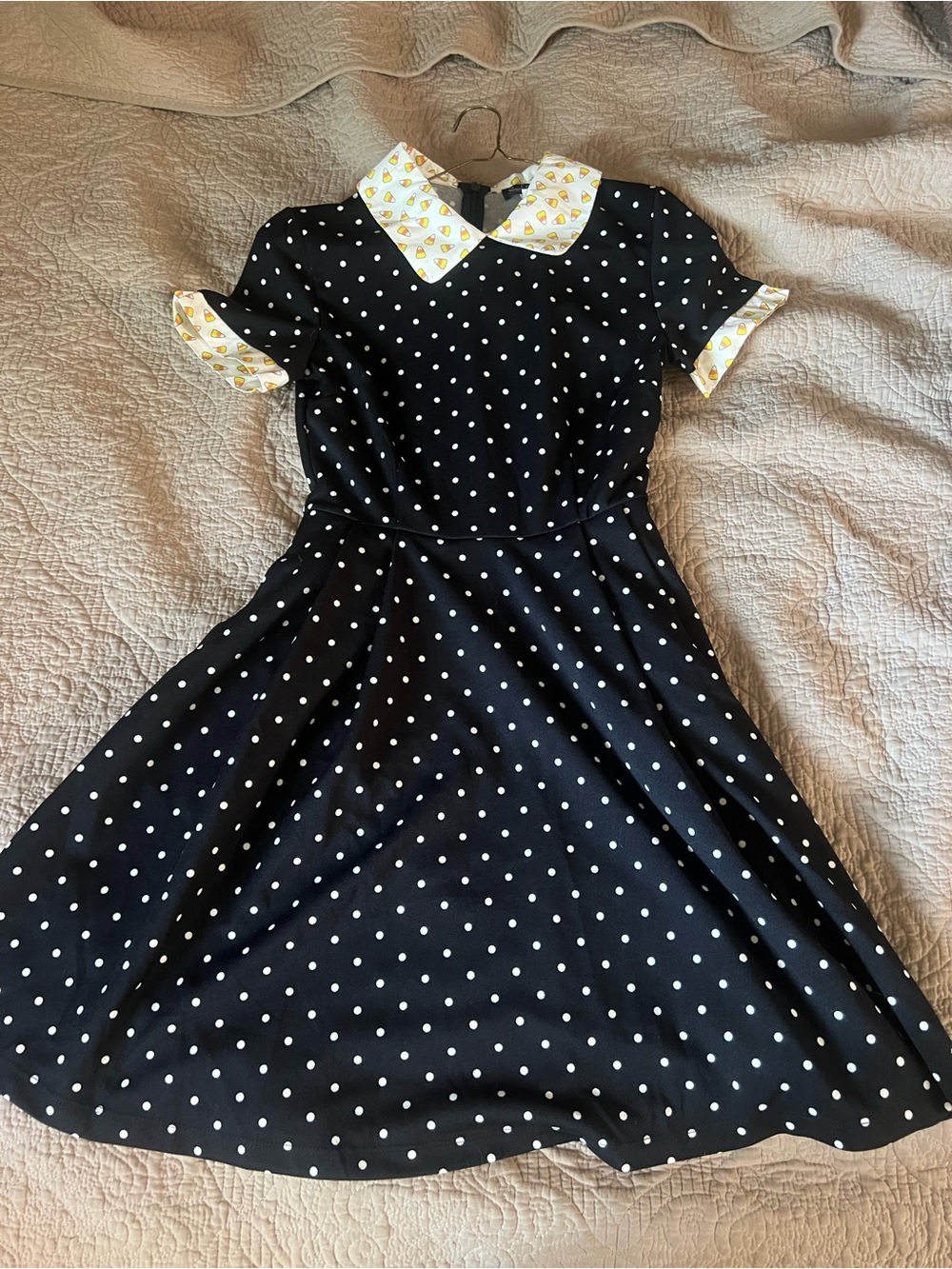 Black Polka Dot A-Line Dress with Contrast Collar XS/2 unique vintage